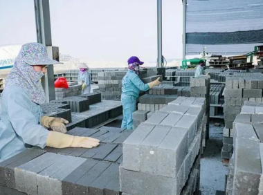 Gạch không nung - giảm tải trọng, tiết kiệm chi phí